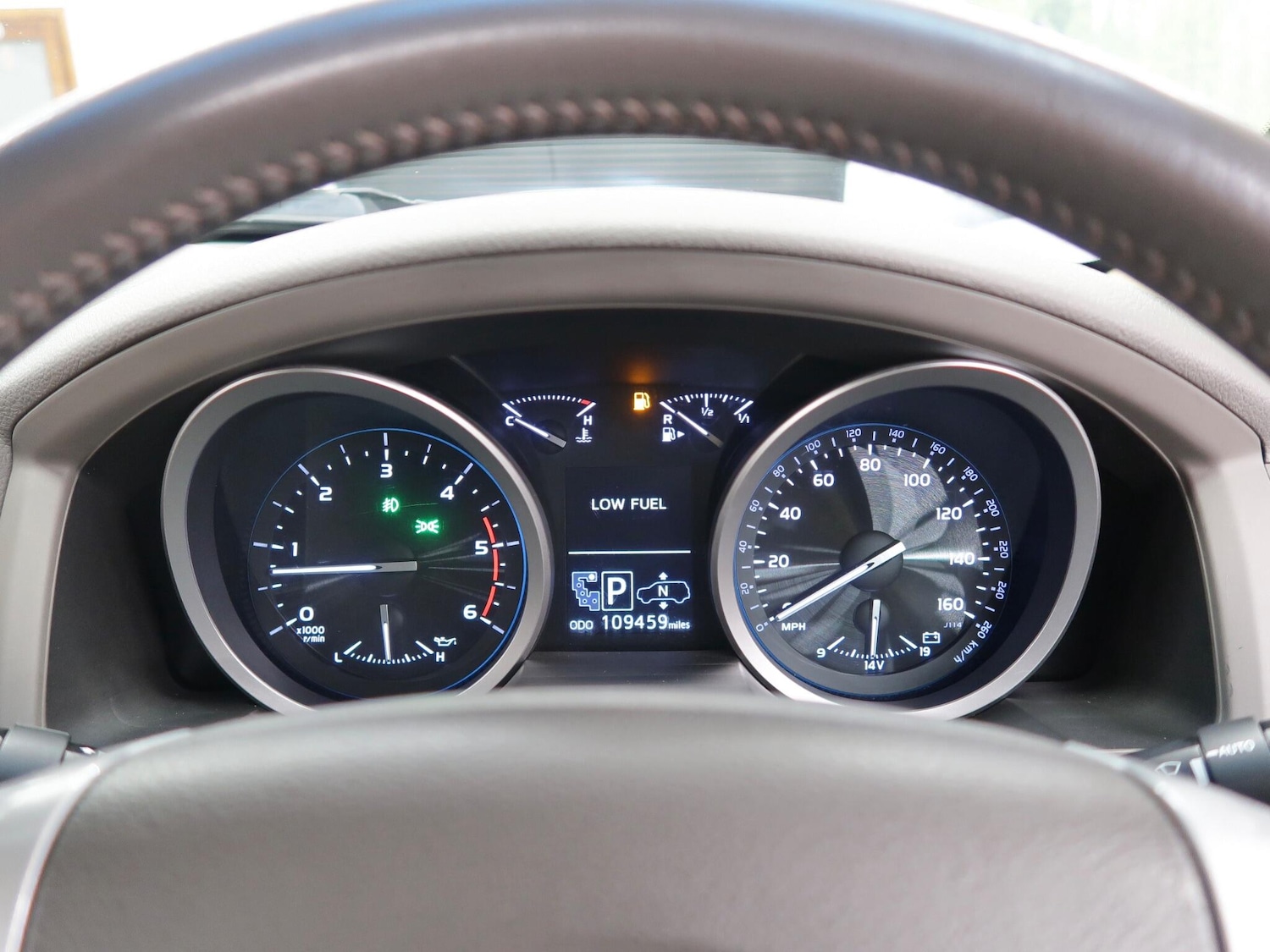 Used Toyota Land Cruiser 2013 for sale - 76743385: Photo 53