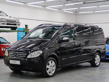 Used Mercedes-Benz V-Class 2010 for sale - 75577210: Photo
