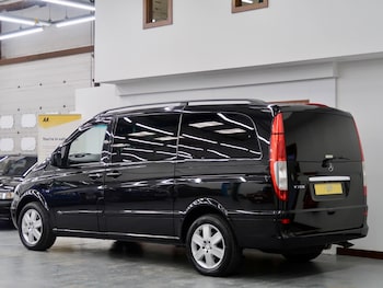 Used Mercedes-Benz V-Class 2010 for sale - 75577210: Photo