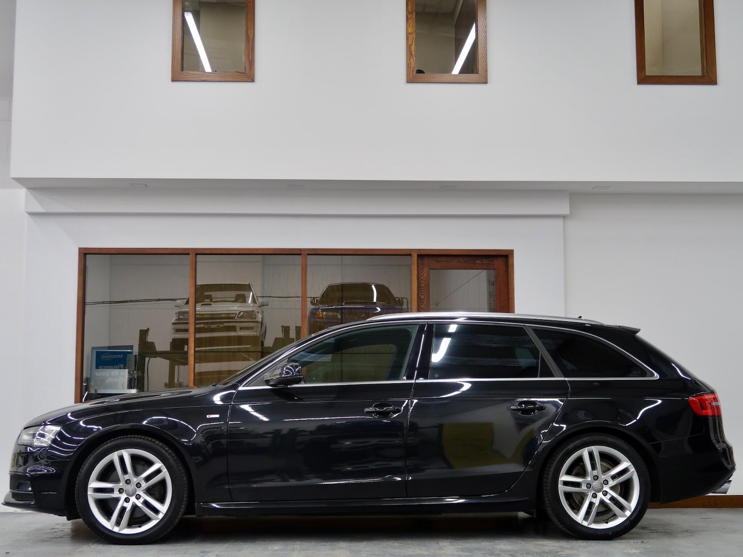 Used Audi A4 Avant for sale - 76801695: Photo 10