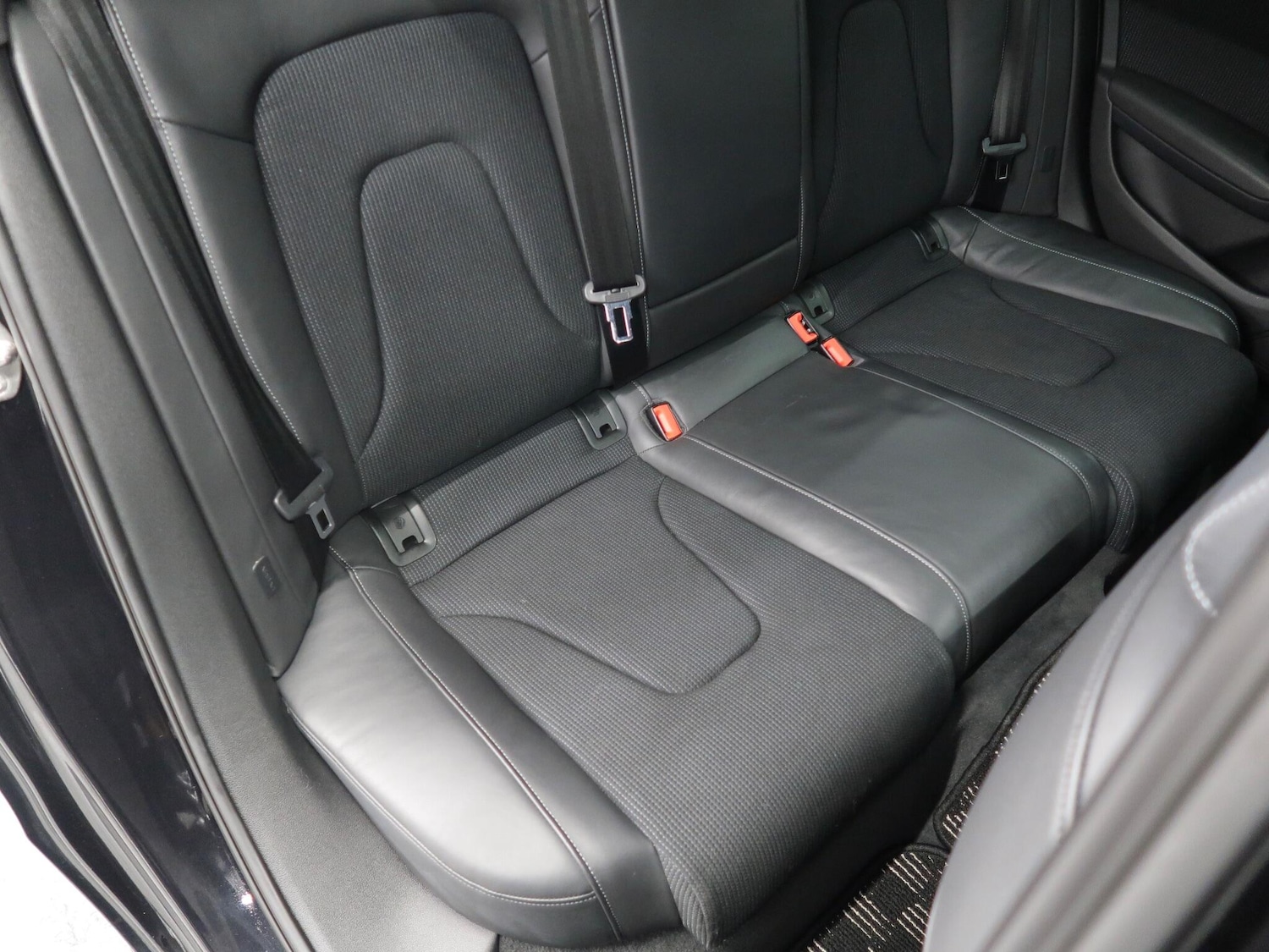 Used Audi A4 Avant for sale - 76801695: Photo 26