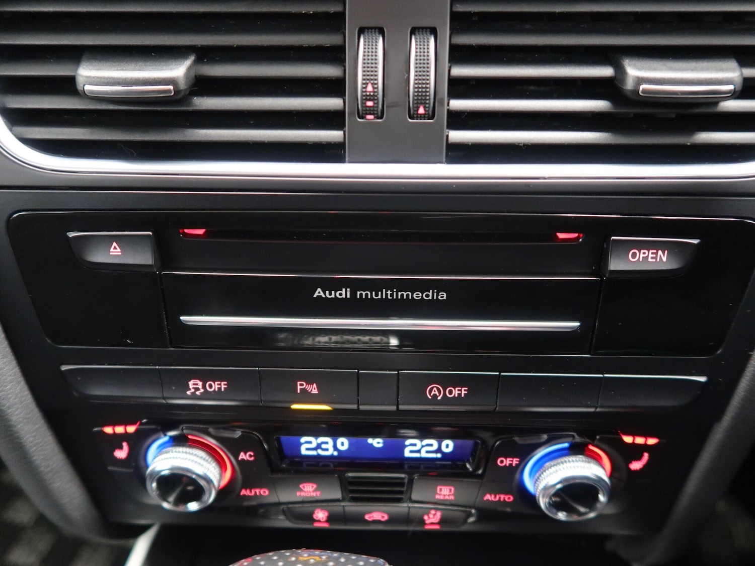 Used Audi A4 Avant for sale - 76801695: Photo 39