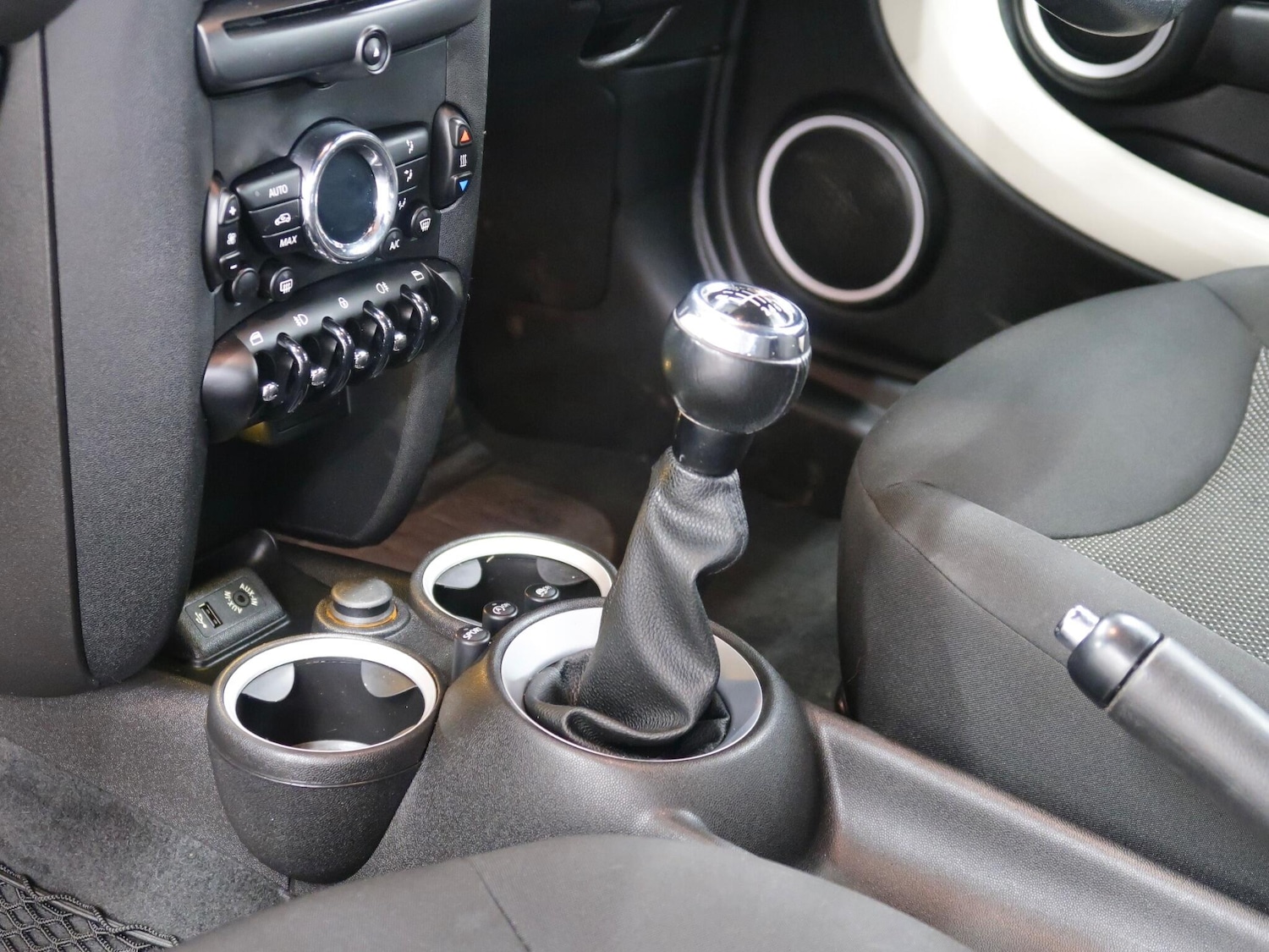 Used MINI Coupe 2015 for sale - 77216340: Photo 17