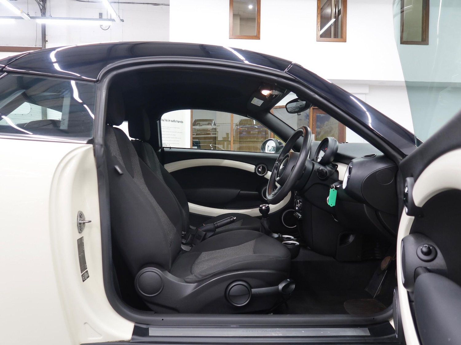 Used MINI Coupe 2015 for sale - 77216340: Photo 21