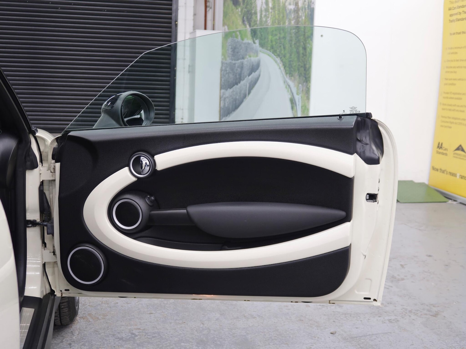 Used MINI Coupe 2015 for sale - 77216340: Photo 30