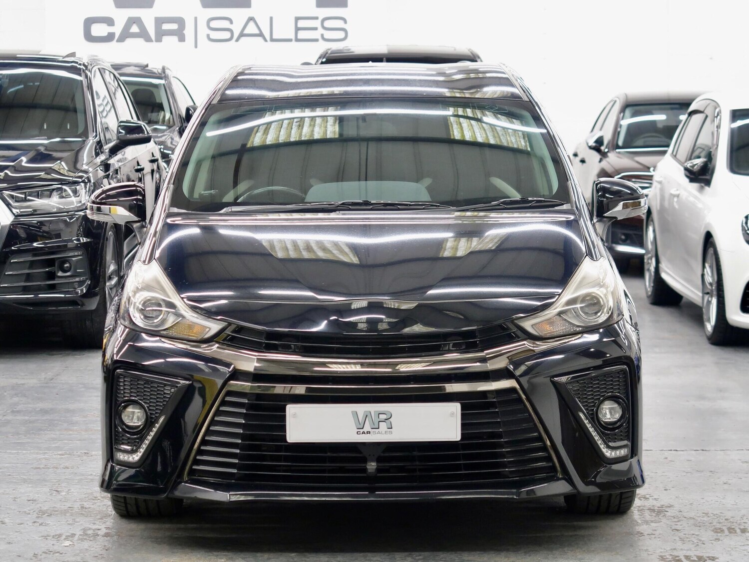 Used Toyota Prius 2025 for sale - 77670601: Photo 6