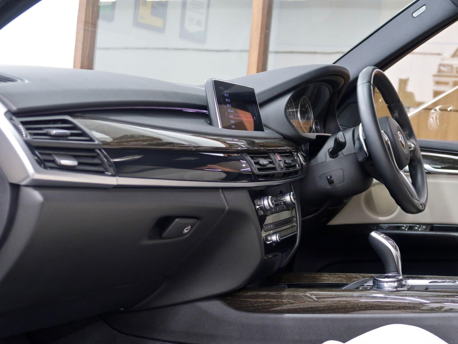 Used BMW X5 2025 for sale - 76389231: Photo 13