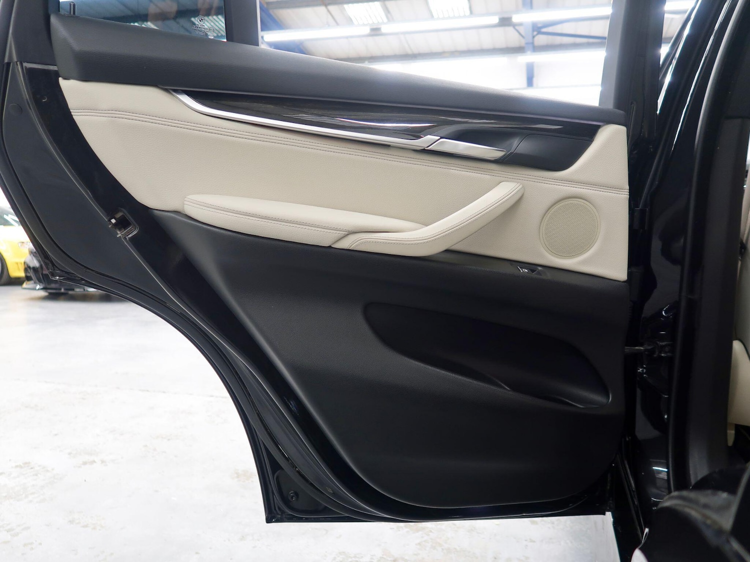 Used BMW X5 2025 for sale - 76389231: Photo 32