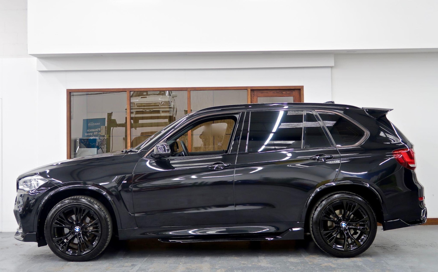 Used BMW X5 2025 for sale - 76389231: Photo 5