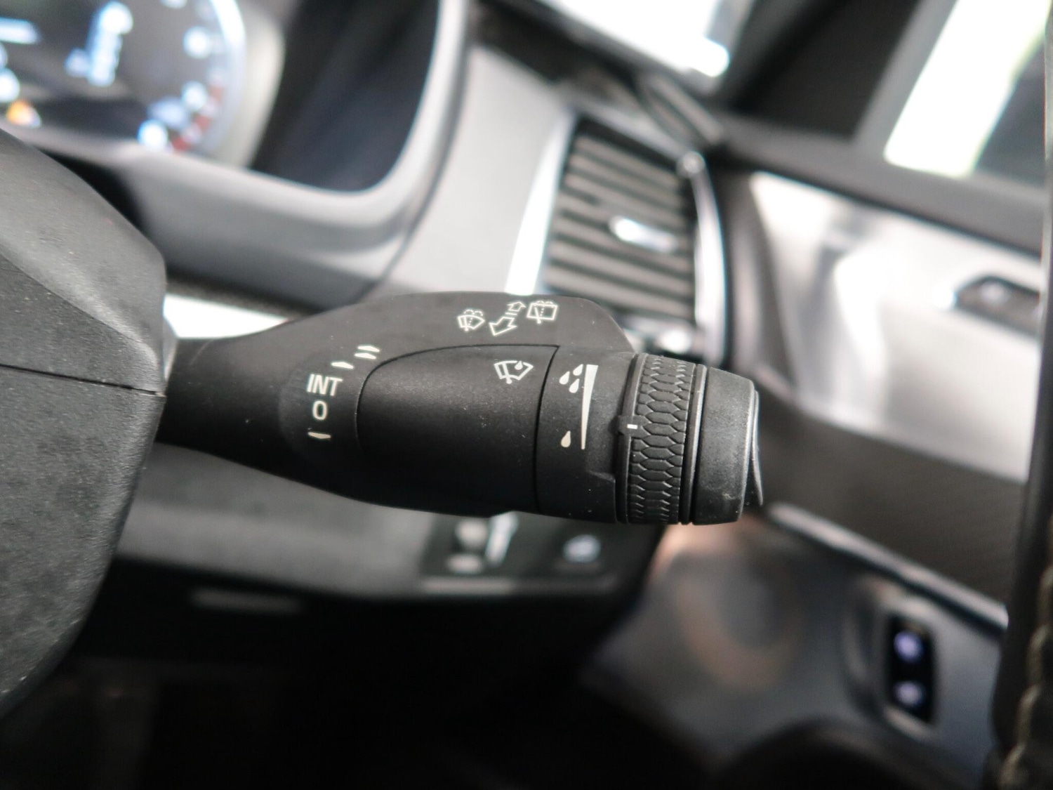 Used Volvo XC90 2026 for sale - 78007401: Photo 35