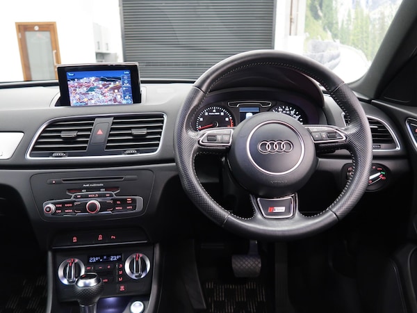 Used Audi Q3 2014 for sale - 76032756: Photo 15