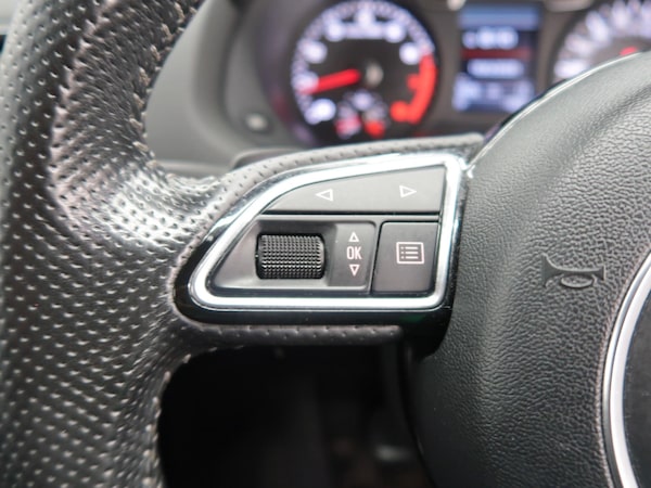 Used Audi Q3 2014 for sale - 76032756: Photo 29
