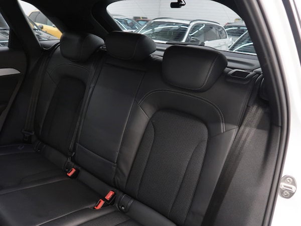 Used Audi Q3 2014 for sale - 76032756: Photo 37