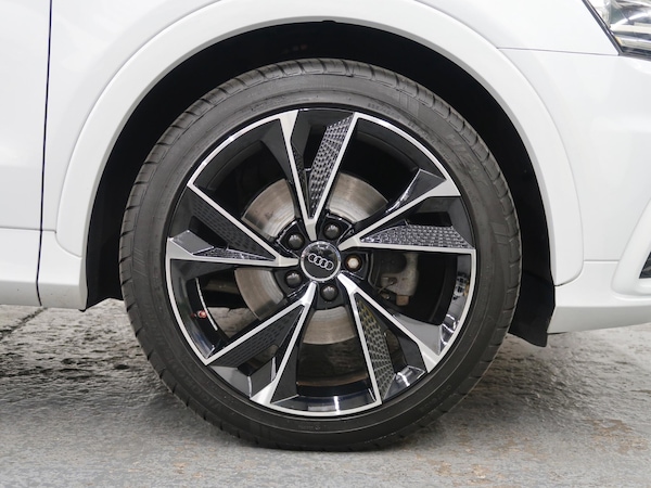 Used Audi Q3 2014 for sale - 76032756: Photo 50