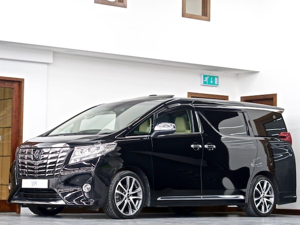 Used Toyota Alphard 2016 for sale - 72936533: Photo 1