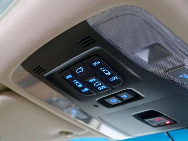 Used Toyota Alphard 2016 for sale - 72936533: Photo 23