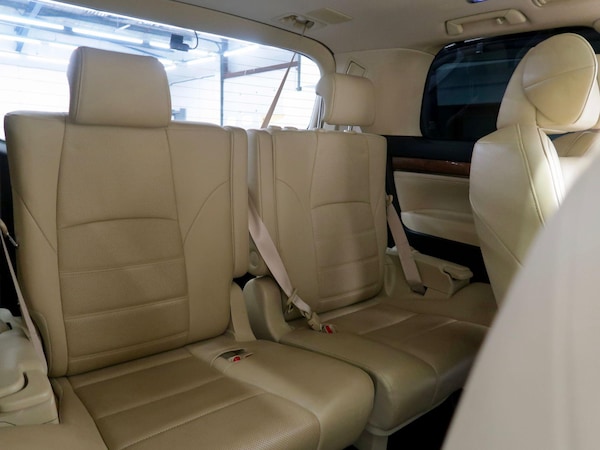Used Toyota Alphard 2016 for sale - 72936533: Photo 40