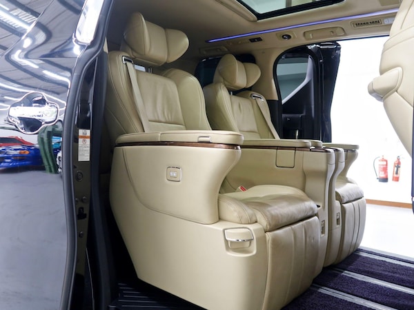 Used Toyota Alphard 2016 for sale - 72936533: Photo 42
