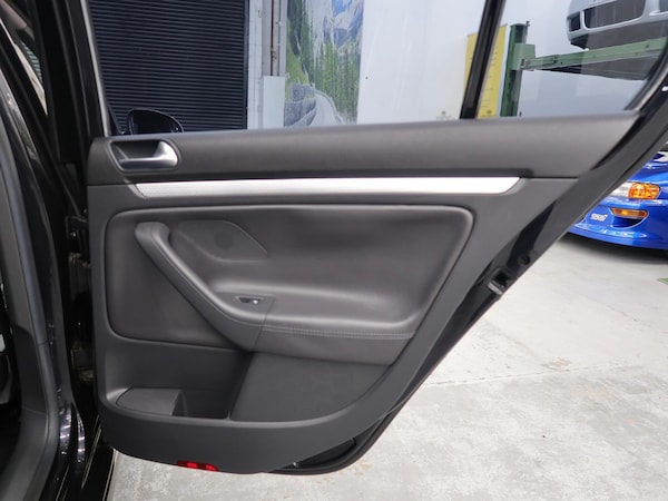 Used Volkswagen Golf 2006 for sale - 76020832: Photo 33