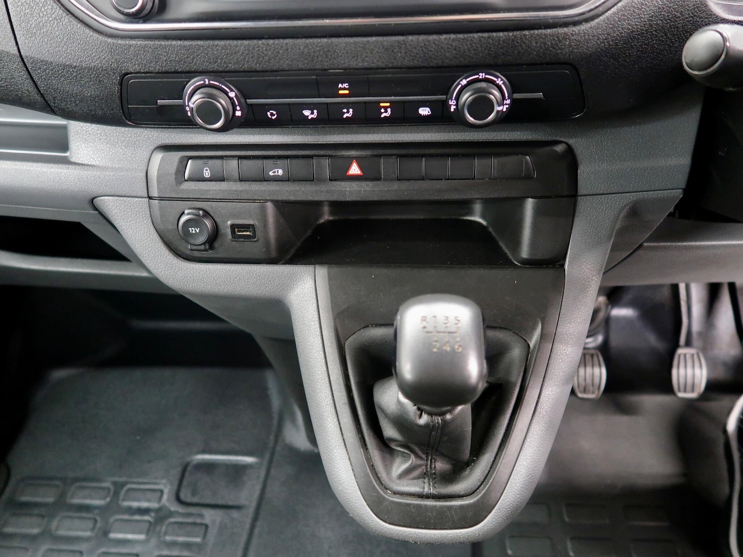 Used Vauxhall Vivaro 2020 for sale - 77001647: Photo 15