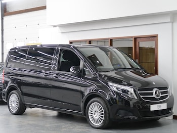 Used Mercedes-Benz V-Class 2015 for sale - 78291327: Photo