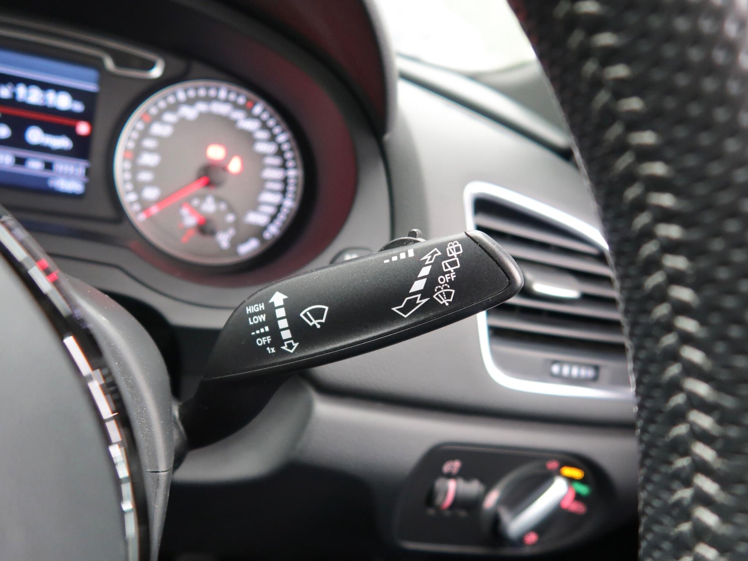 Used Audi RS Q3 2025 for sale - 77001653: Photo 35