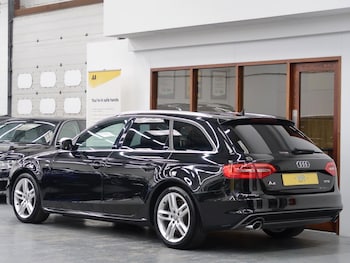 Used Audi A4 Avant 2015 for sale - 78933819: Photo