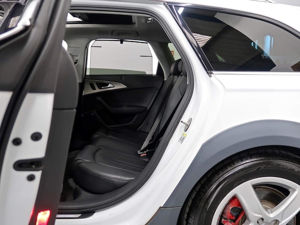 Used Audi A6 Allroad 2016 for sale - 72702328: Photo 38