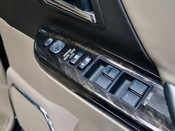 Used Toyota Alphard 2012 for sale - 74509005: Photo 25