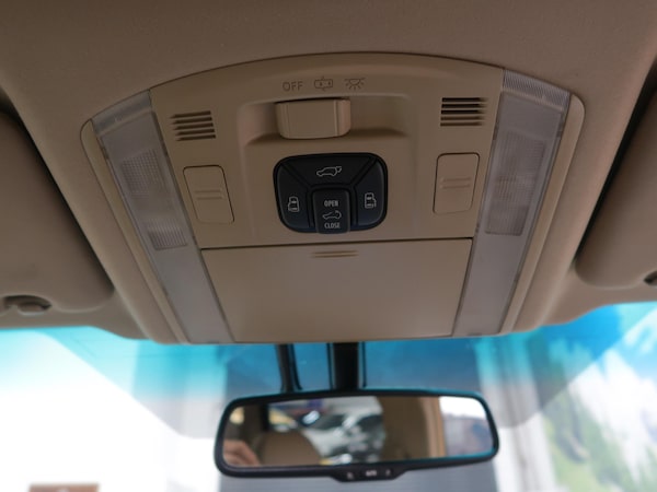Used Toyota Alphard 2012 for sale - 74509005: Photo 57