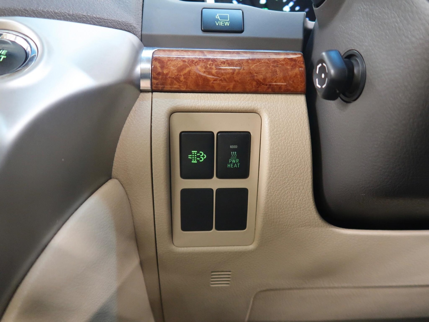 Used Toyota Land Cruiser 2013 for sale - 77067130: Photo 32