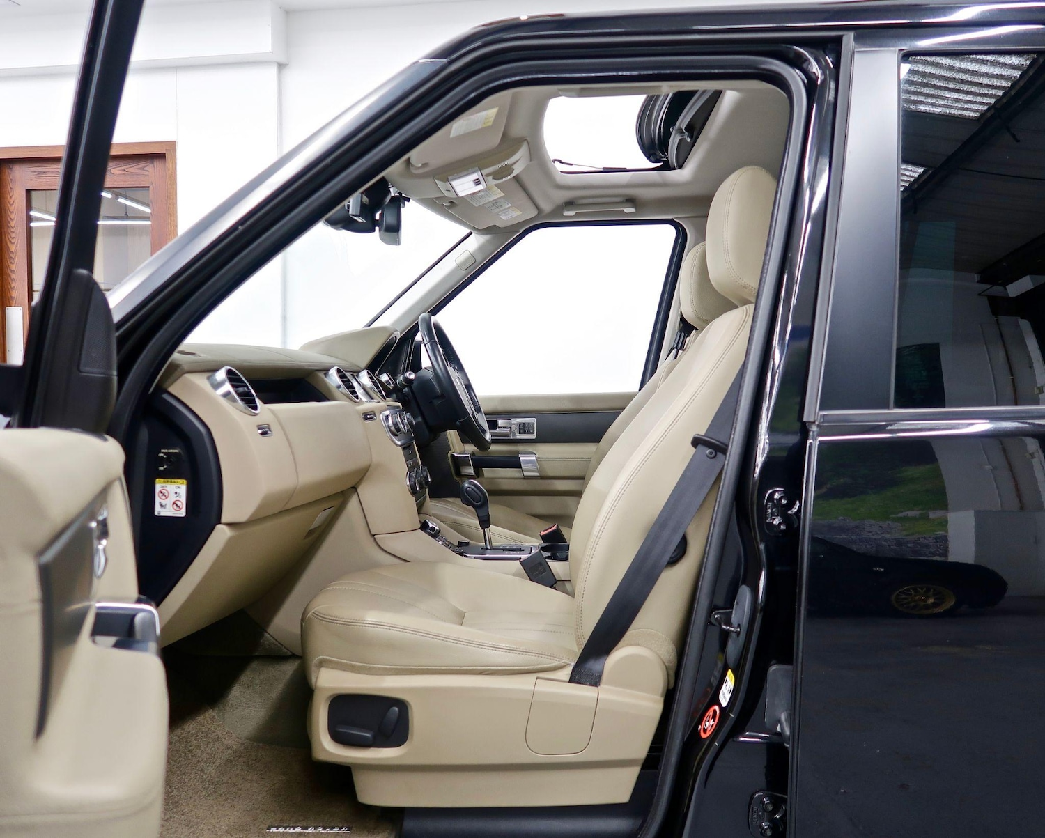 Vehicle 29