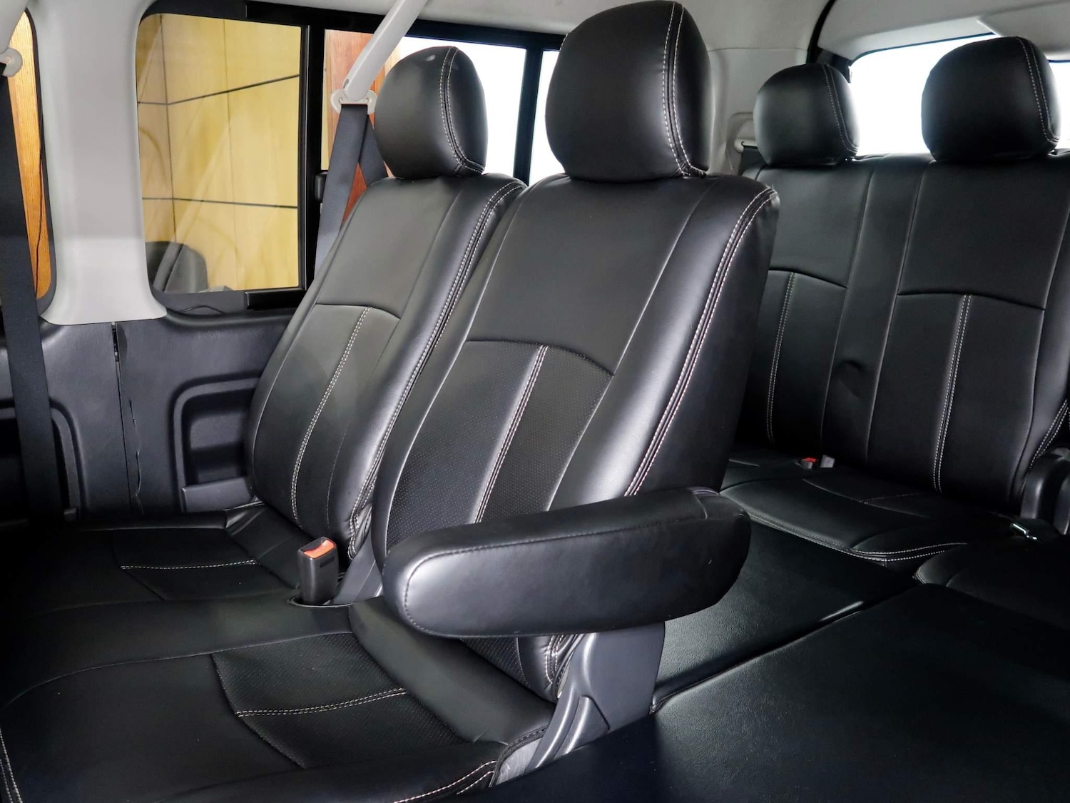 Used Toyota HiAce 2024 for sale - 77001656: Photo 29