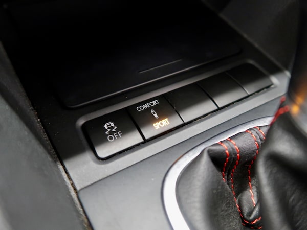 Used Volkswagen Golf 2011 for sale - 74564489: Photo 19