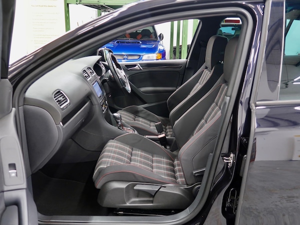 Used Volkswagen Golf 2011 for sale - 74564489: Photo 24