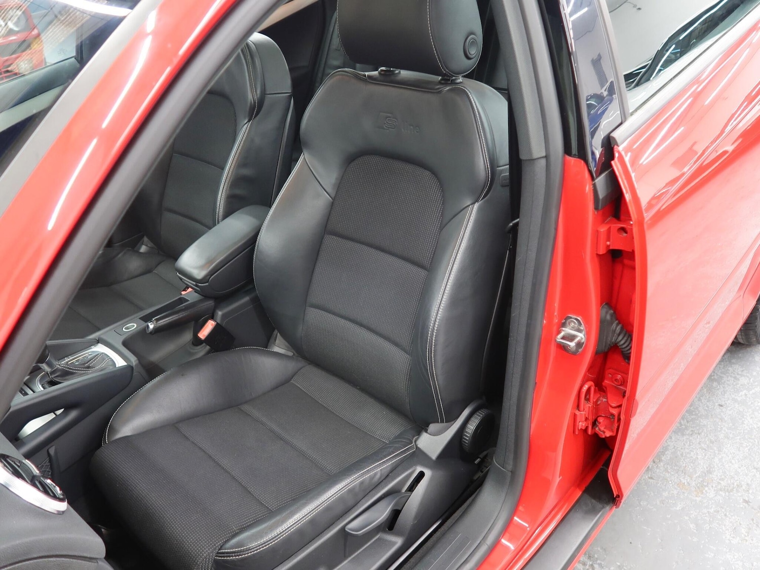 Used Audi A3 2011 for sale - 76898704: Photo 40