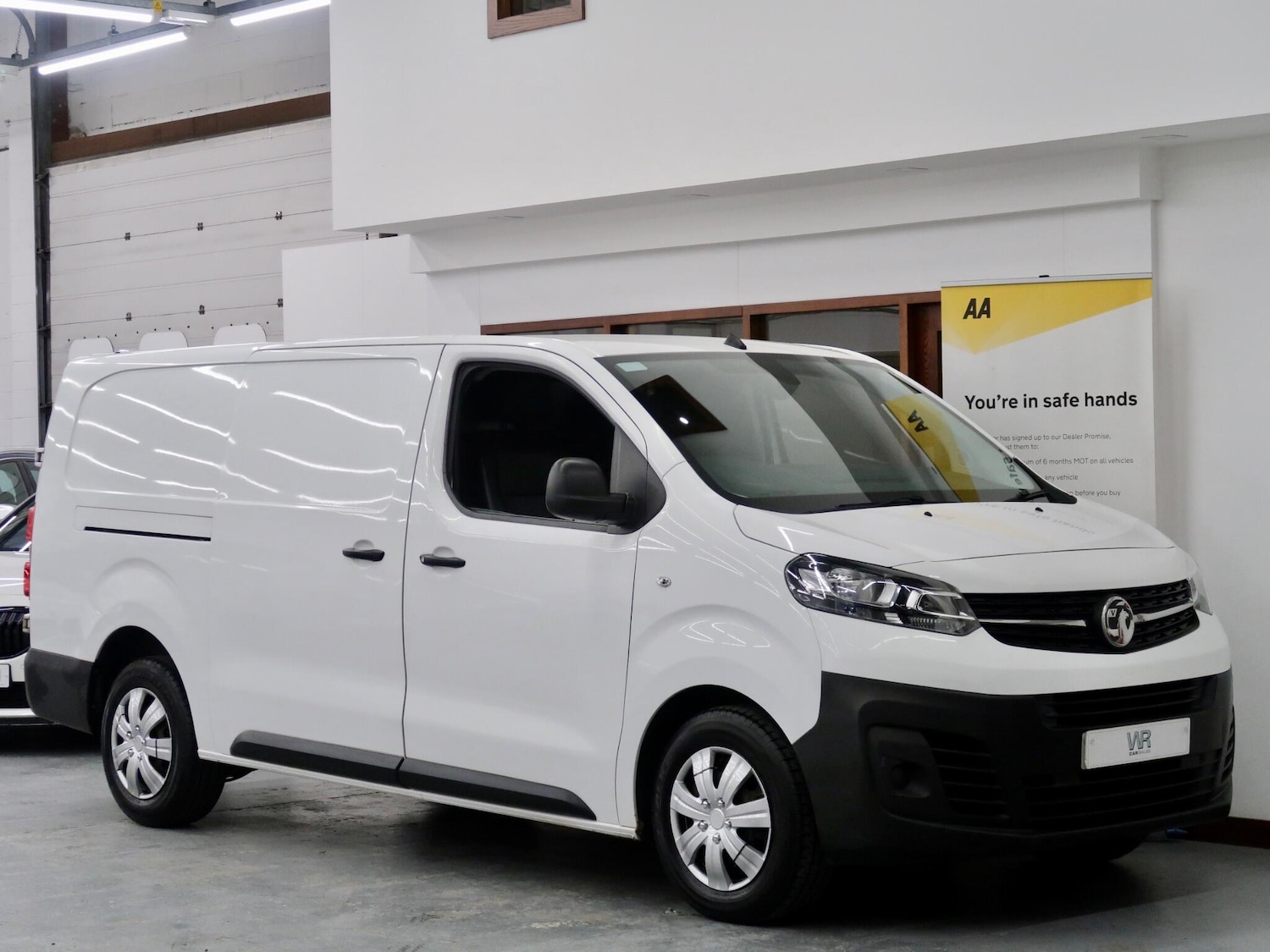 Used Vauxhall Vivaro 2020 for sale - 76608029: Photo 1