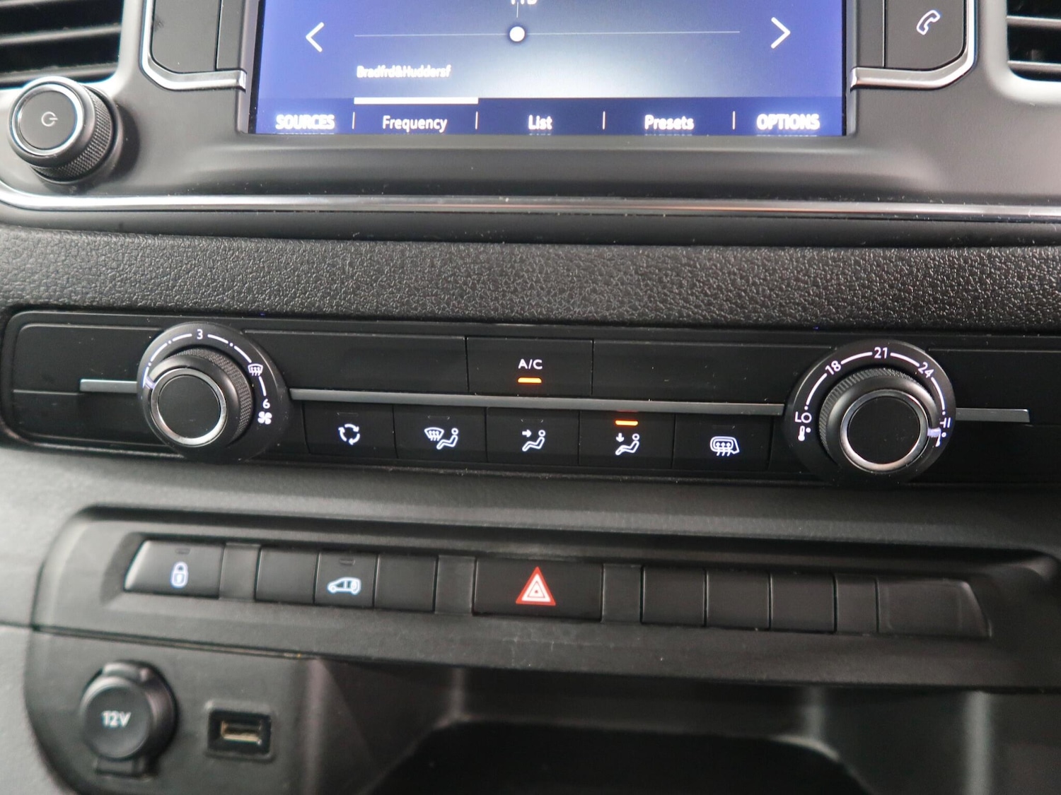 Used Vauxhall Vivaro 2020 for sale - 76608029: Photo 28