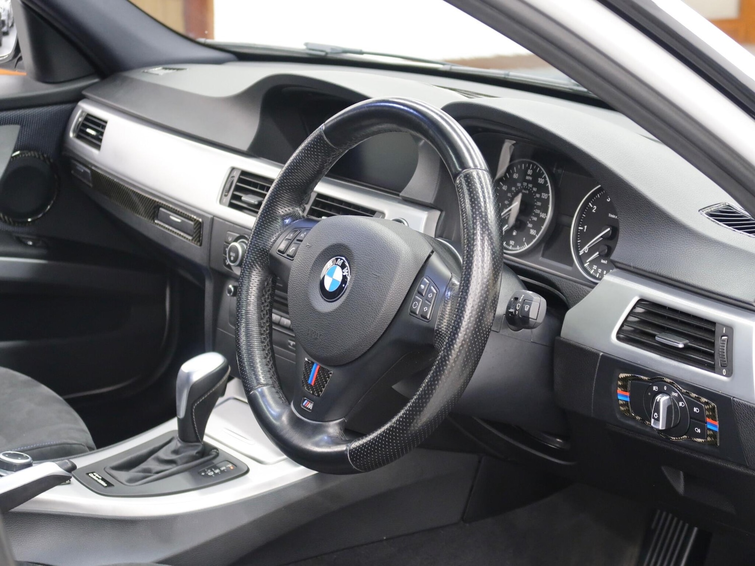 Used BMW 3 Series 2010 for sale - 76042087: Photo 21