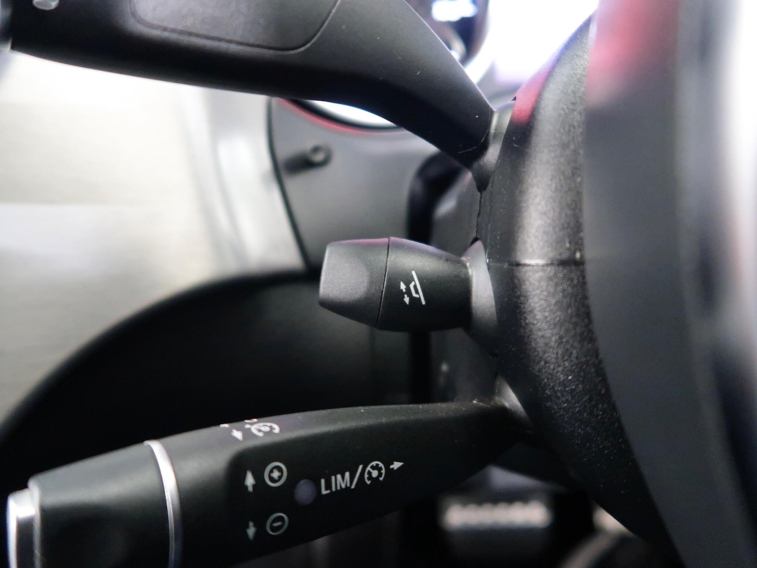 Used Mercedes-Benz GLE 2018 for sale - 78086894: Photo 28