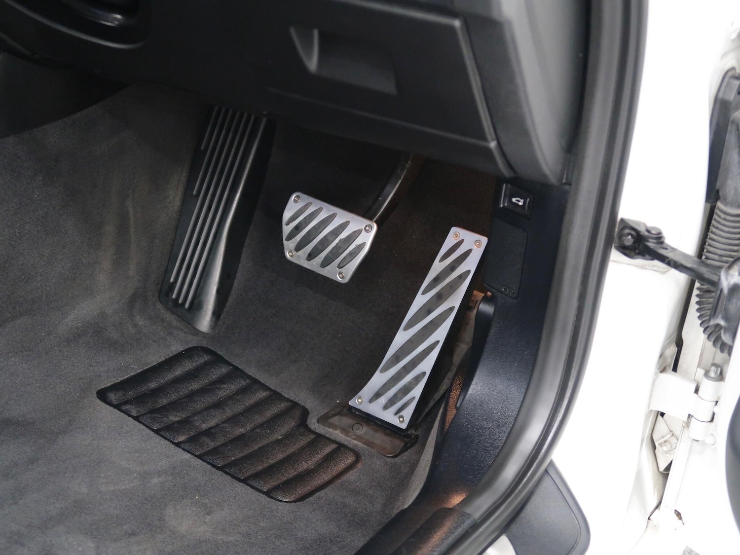 Used BMW 3 Series 2025 for sale - 76989033: Photo 40