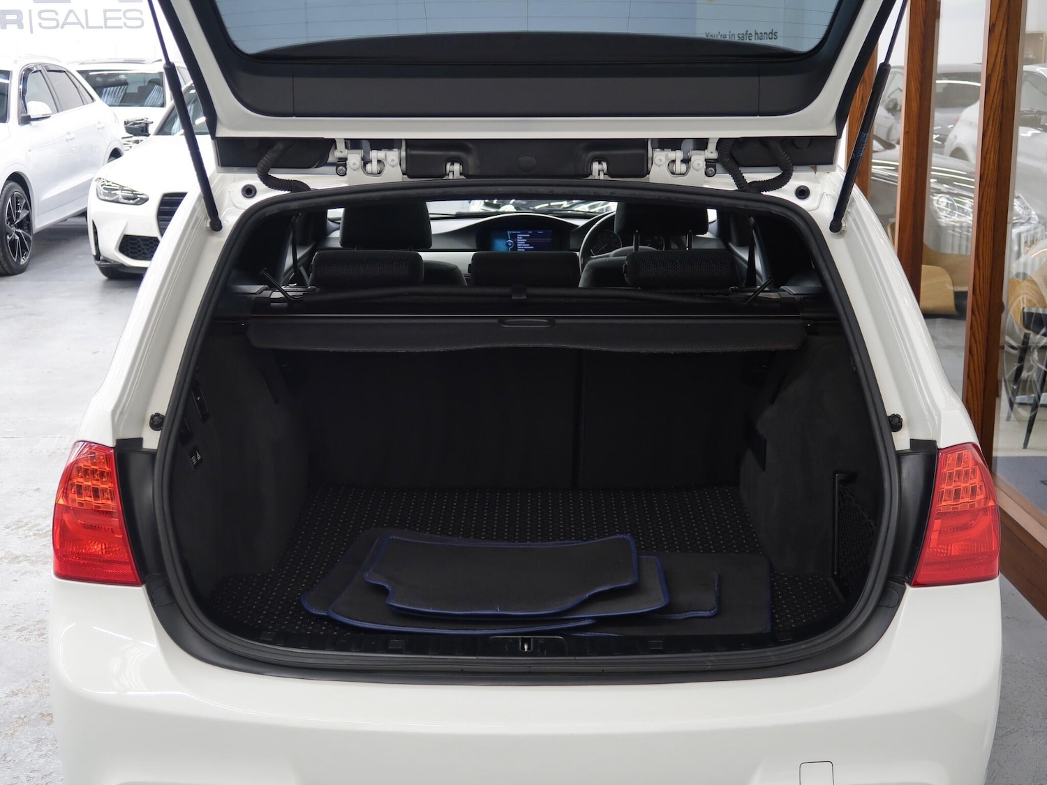 Used BMW 3 Series 2025 for sale - 76989033: Photo 41