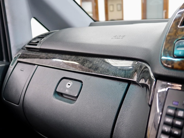Used Mercedes-Benz V-Class 2025 for sale - 76239682: Photo 20