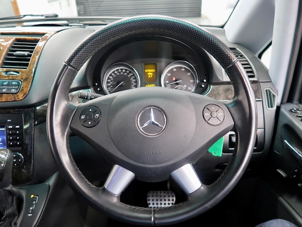 Used Mercedes-Benz V-Class 2025 for sale - 76239682: Photo 26
