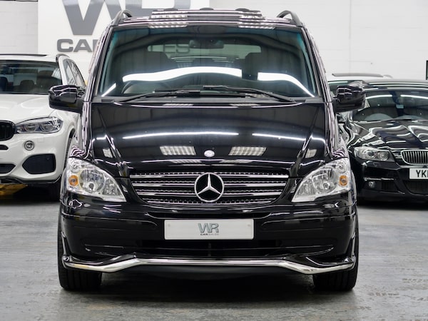 Used Mercedes-Benz V-Class 2025 for sale - 76239682: Photo 2