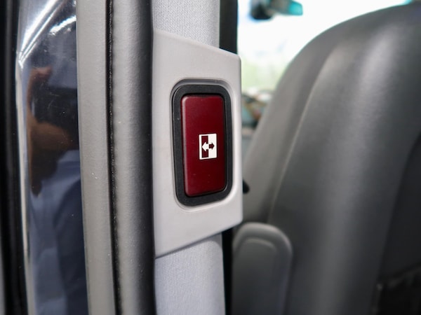 Used Mercedes-Benz V-Class 2025 for sale - 76239682: Photo 33