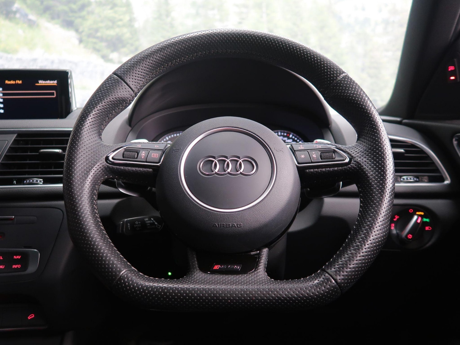 Used Audi RS Q3 2024 for sale - 76992292: Photo 13