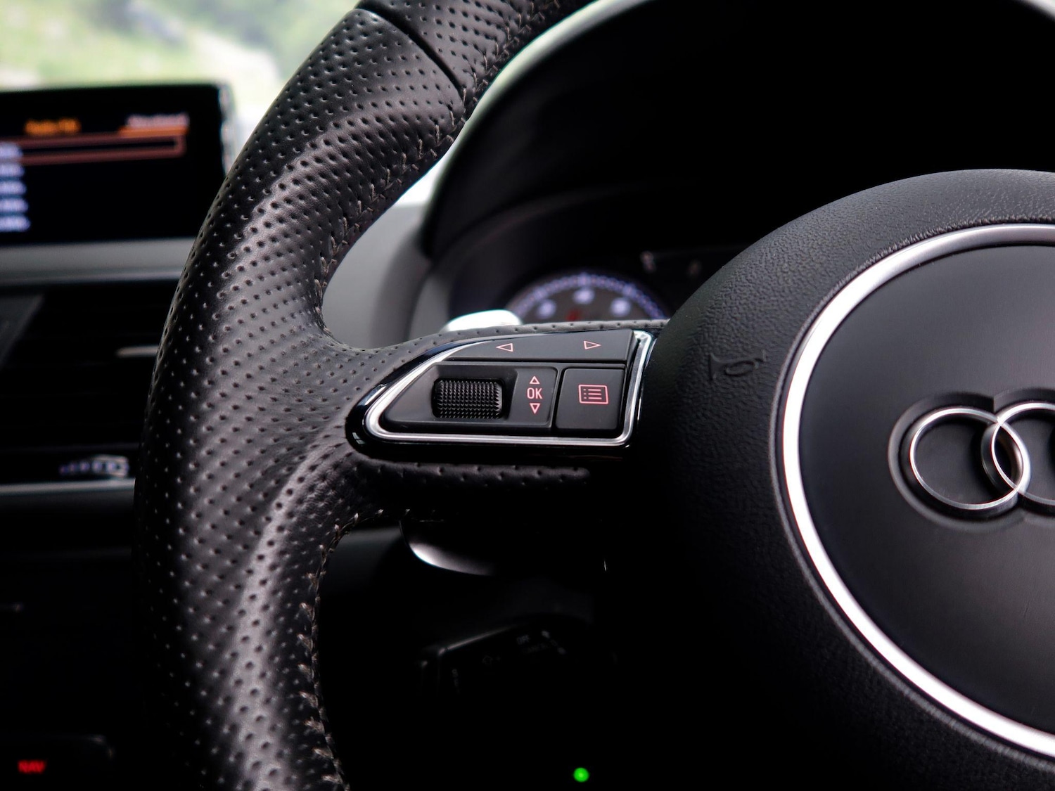 Used Audi RS Q3 2024 for sale - 76992292: Photo 14