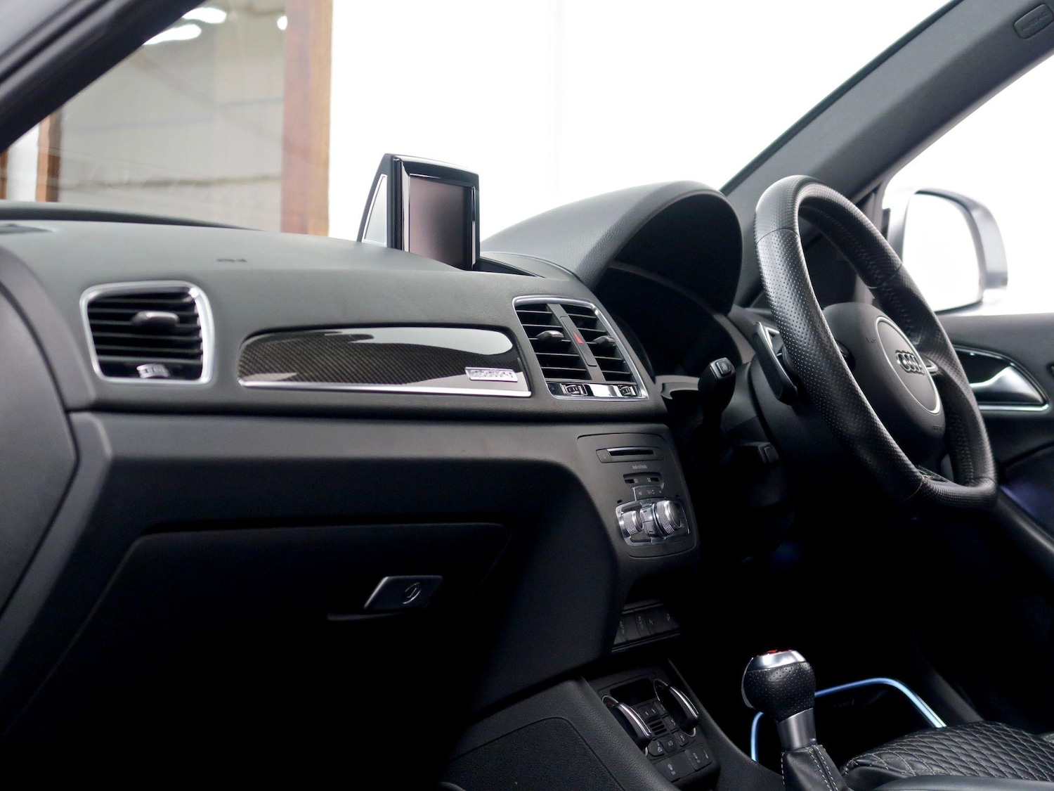 Used Audi RS Q3 2024 for sale - 76992292: Photo 26