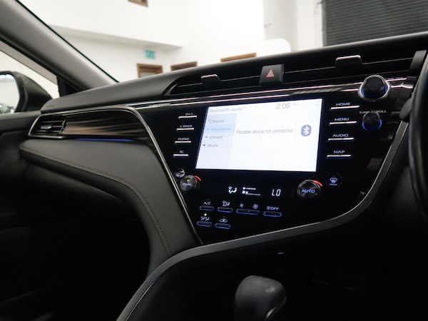 Used Toyota Camry 2020 for sale - 74945510: Photo 35
